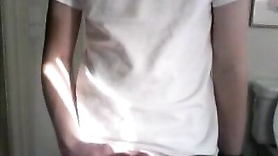 Quick Cum Solo Amateur Cum Shots - The Ultimate Gay Porn Experience!