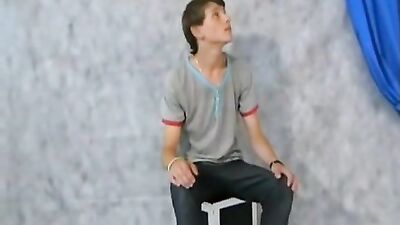 Cum Shots Handjob Solo: Cute Antons Gay Porn Adventure!