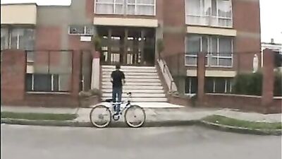 Bareback Cum Shots: The Ultimate Gay Assplay Experience