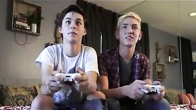 Gay Game Twinks - The Ultimate Porn Experience