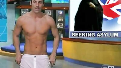 Naked News: Unleashed Desire!