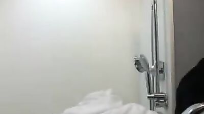 Christianwolf in Bathroom: The Ultimate Bisexual Experience!