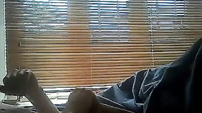 Handjob Hotties: Cumshot Amateurs on Cam 10839!