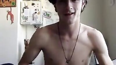 Italian Stallion - The Hottest Men In Italy! (Gay Porn)