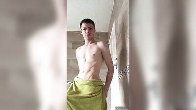 His Huge Cock Returns: Solo Big Cocks Action!