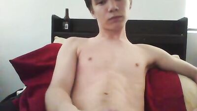 Messy Cum Shots: The Ultimate Twink Experience