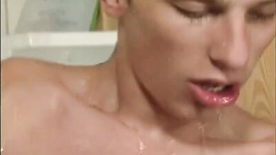 Shower Sex - The Ultimate Gay Porn Adventure!