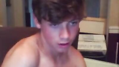 Gangbang & Cumshot Amateurs: Cam 10918 - Handjobs, Cumshots & Orgasms