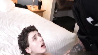 Young Taking Loads : the Reward - Cum-eating Facial Twink