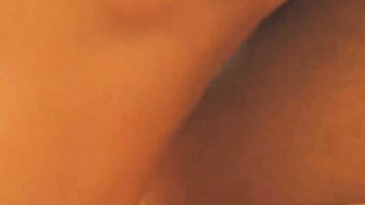 One Hot Vintage Action Pillow Fight HD