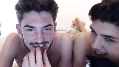 Hardcore Amateur Bareback Action with Naughty Hog Loving Honey