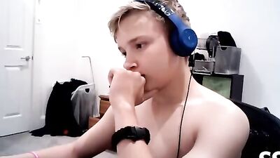 Blond Boys Webcam Playground - The Ultimate Gay Porn Experience!