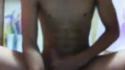 Tonis Colombian Cutie Adventure: Exploring His Sexuality in the Big City!