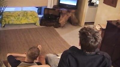 Gangbang Threesome: Skye Boyride - The Ultimate Gay Porn Experience!