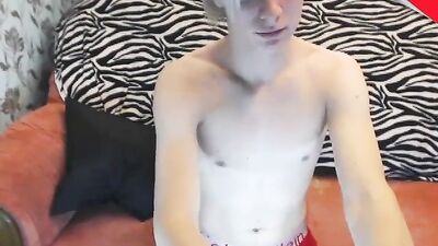 Young Blissful Boys Cumshots!