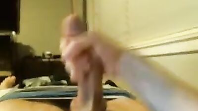 YoungNHung Cam Show - Exposing Amateur Big Cocks and Cum Shots