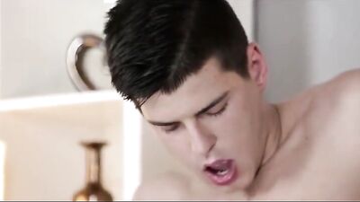 Bareback Blond Boys: De Biman Hotboys 405 Revisited!