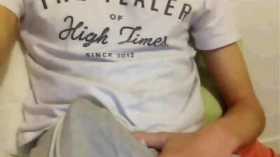 Jizz in Paris - Gay Porn Adventure!