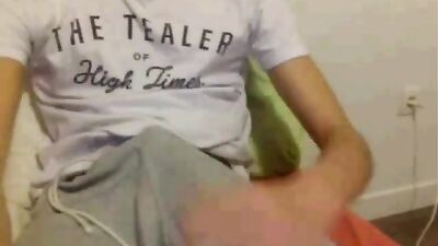 Jizz in Paris - Gay Porn Adventure!