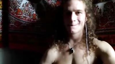 Amateur Cum Shots Handjob - The ultimate guide to man-on-man action featuring real-life couples in a raw and explosive gay porn video.
