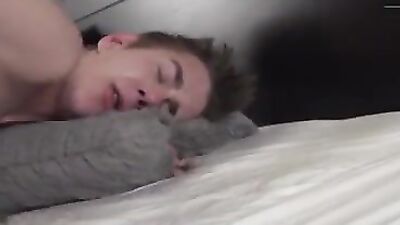 Double Me - Johnathan Strake & Milan Silver Vince Todd Triolism in Bed - Czech Porn Models!