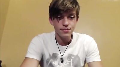 Cutest ever : Solo Web-Cam Gay Porn Video