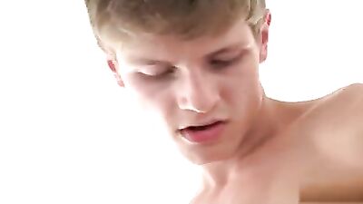 Gangbang Heat: Liam Efron Gets Double-Teamed by Nate Donaghy and Bastian Dufy!