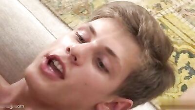 Gangbang Heat: Liam Efron Gets Double-Teamed by Nate Donaghy and Bastian Dufy!