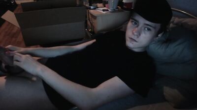 Gay Porn Heaven: Amateur Cum Shots & Handjobs - Cam 11095