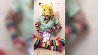 Blond Boy Fun - Amateur Ass Play in Diapers