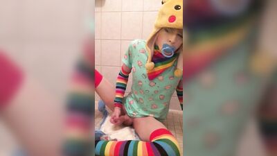 Blond Boy Fun - Amateur Ass Play in Diapers