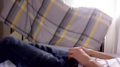 Cam 11110: Amature Cum Shots Handjob - A Gay Porn Thrill Ride!