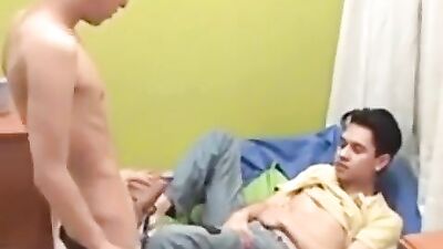 Gay Porn Sole Mates: Latino Bareback Cum Shots!