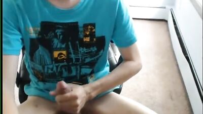 Golden Amateur Cum Shots Web-Cam - Solo Boy Wank Closeup Cum!