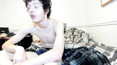 Cam11189 - Amature Cum Shots Handjob: The Ultimate Gay Porn Experience