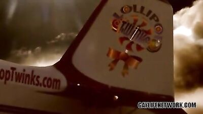 Jeremiah Johnson and Casey Wood - Exploring Gay Passion!