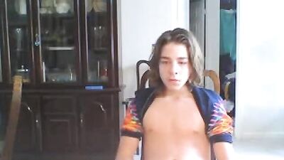 Stroke it like Superman: Gay Webcam Solo Action