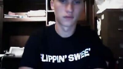 Web-Cam Master: Another Gay Camming Experience