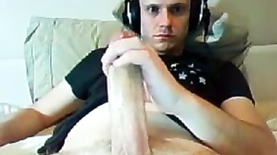 Big Cocks Cum Shots: The Ultimate Web-Cam Experience!