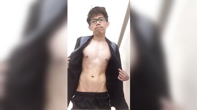 Jizzing Nerdy Boy - The Ultimate Gay Porn Experience!