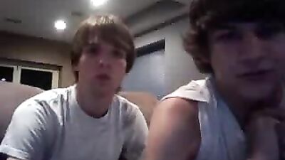 Gang Banging Buddies: Condomless Fucking Party