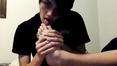 Soles Toes and Licking: Gay Foot Fetish Adventure!