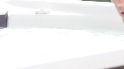 Kirk! Hd: Big Cocks Cum Shots Solo!