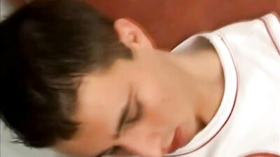 Hot Latin Twinks Cum Shots: Bareback Oral Delights!