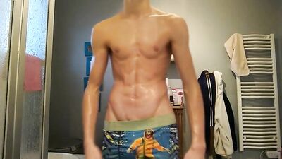 Oil Flexing: The Ultimate Gay Porn Experience