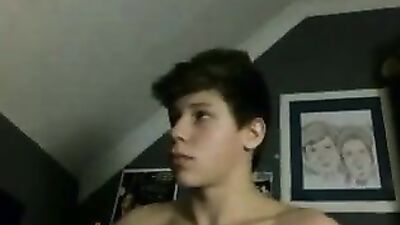 Athletic UK Twink: The Ultimate Gay Porn Video Experience!