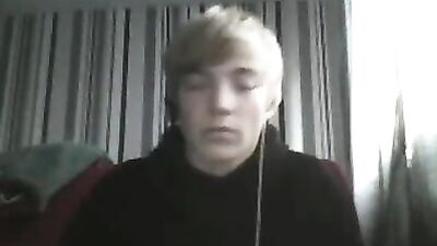 Blond Scot-Web Cam Boy Fantasies: Blissful Pleasures Await!