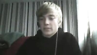 Blond Scot-Web Cam Boy Fantasies: Blissful Pleasures Await!