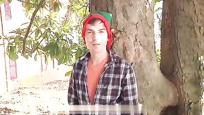 Christmas Cum-eating Twink Bukkake Boy - A Holiday Threesome