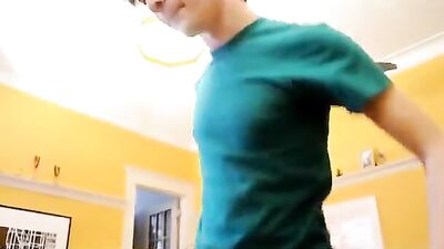 M Vid 4340 bigsucu What a boyfriend